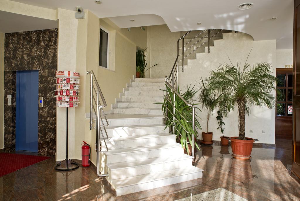 Hotel Bavaria Craiova Dış mekan fotoğraf